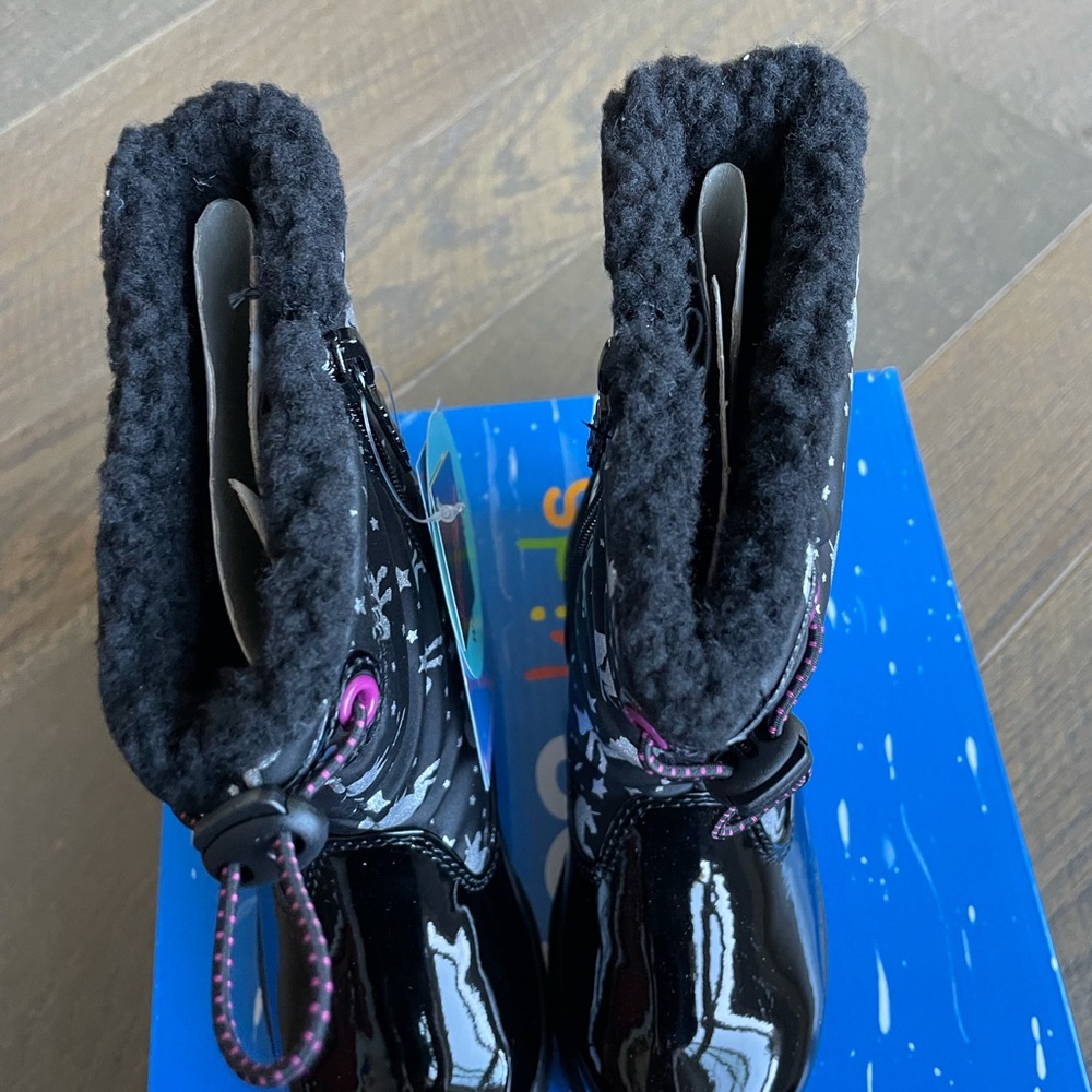 Totes Girl Unicorn Waterproof Snowboots - Picture 3 of 6